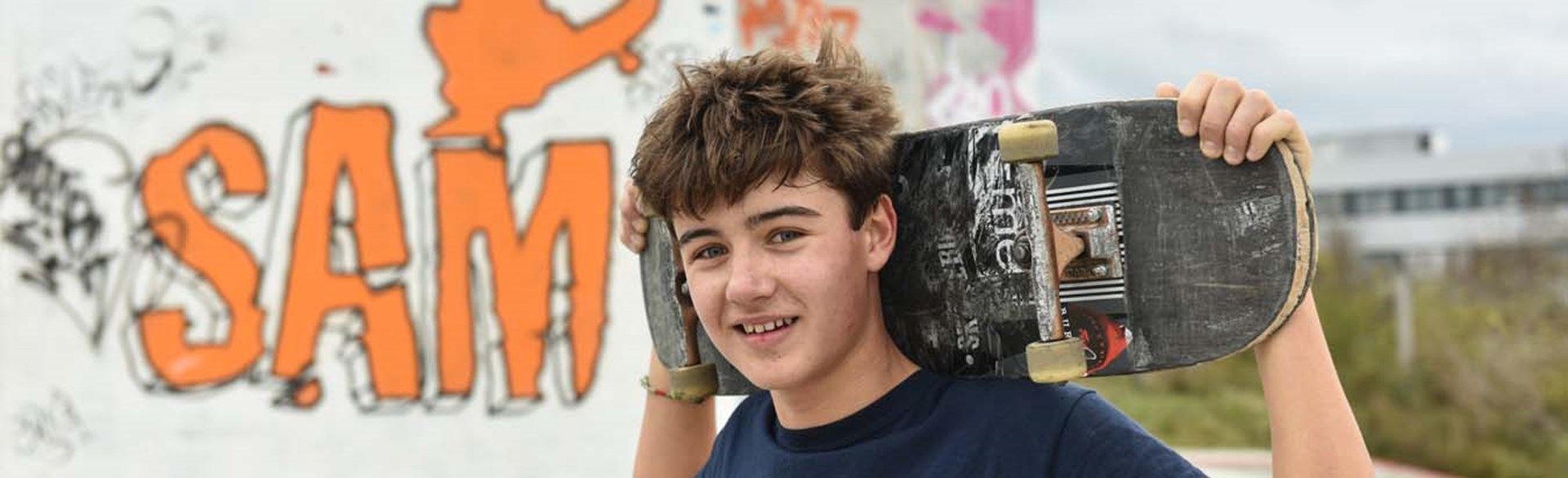 Jugendliche unternehmen etwas zusammen