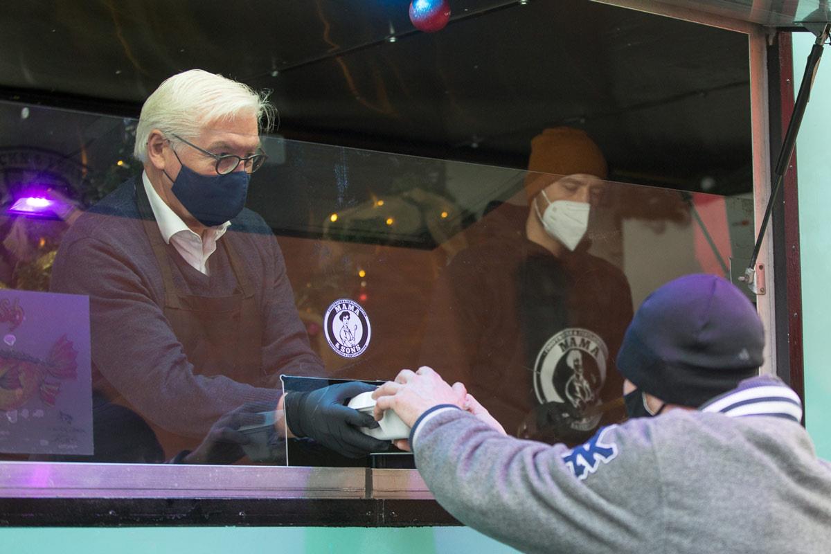 Essensausgabe für bedürftige Menschen