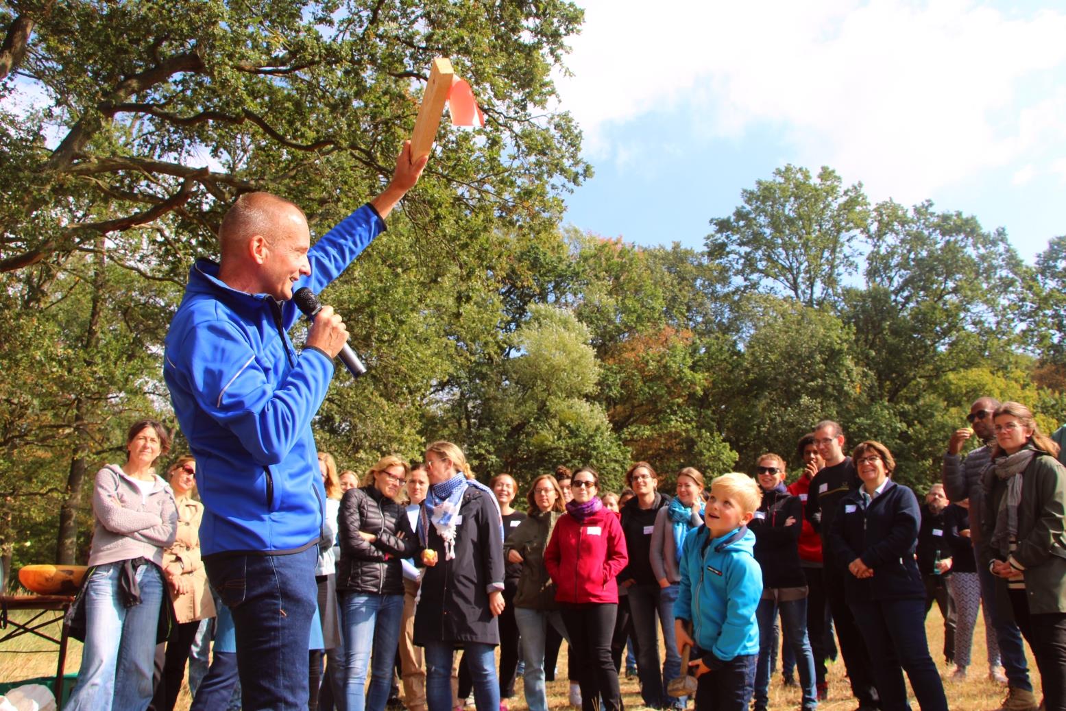 Baumpatenschaften_Kinderhospiz_Projektstart mit Amnesty International