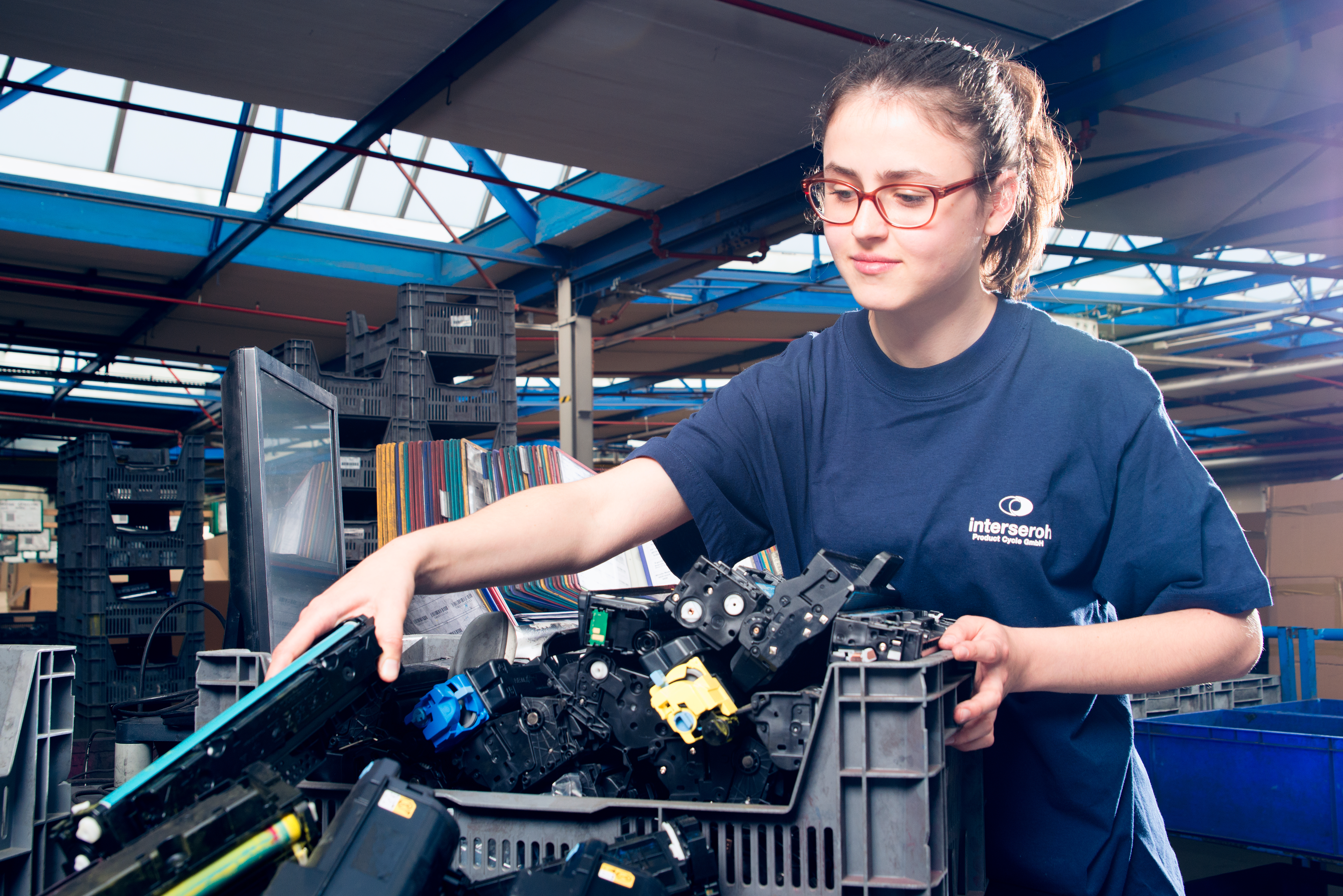 Tonerkartuschen werden sortiert