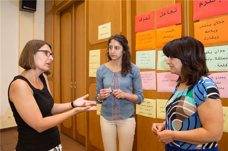 v.l. Simone Marienfeld, Rabab Kawas, Lamis Ghareeb