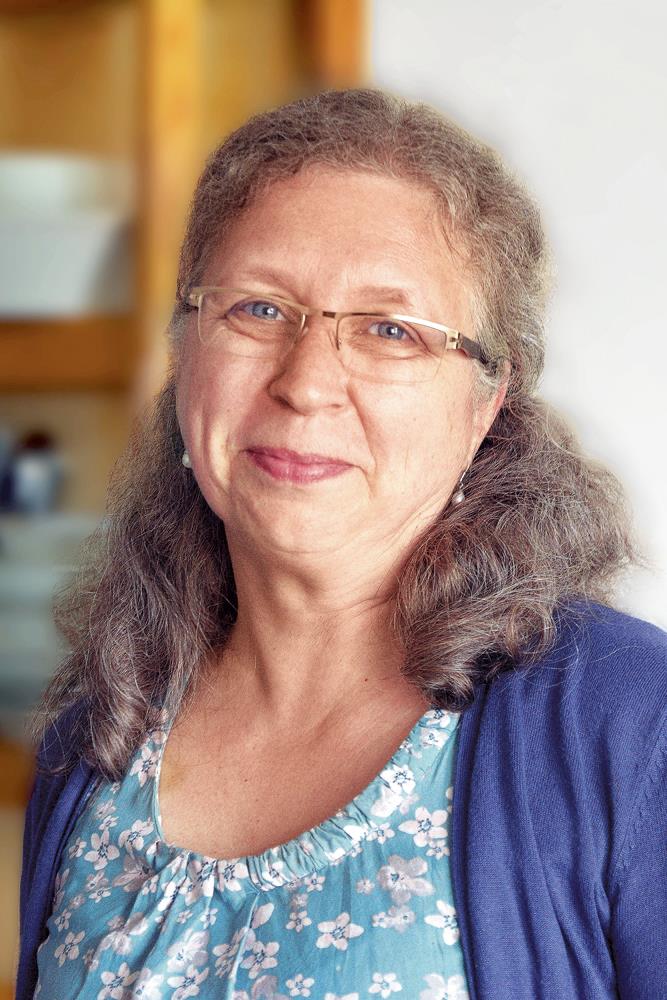 Porträt einer Frau im Hochformat