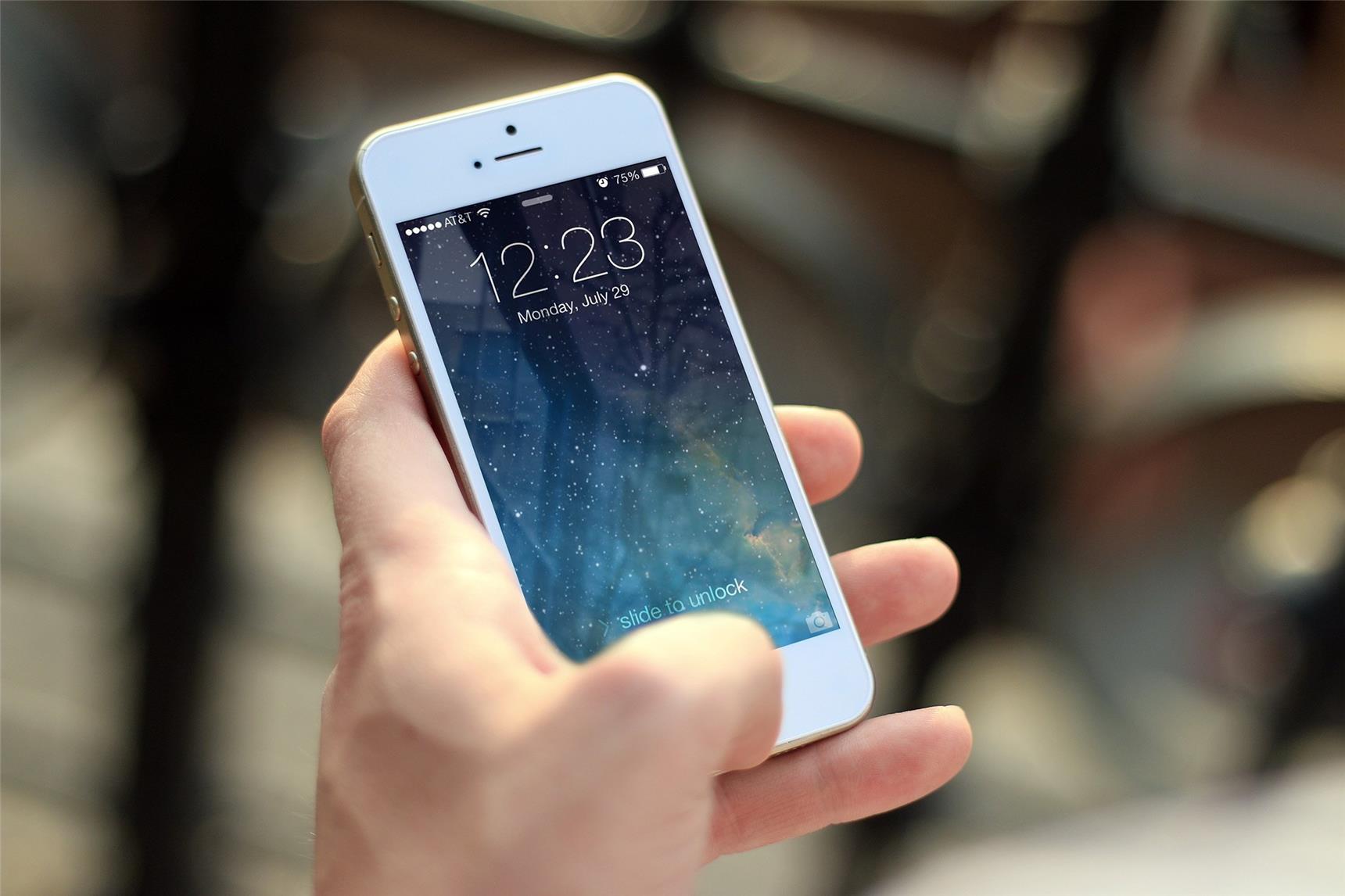soco-2020-4-Smartphone